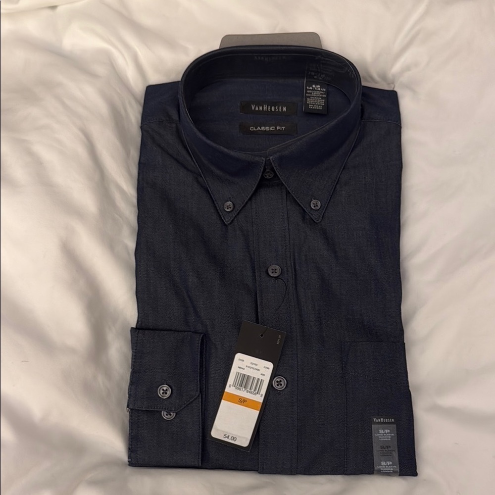 NWT Van Heusen Wrinkle Free Button Long Sleeve Chambray Shirt